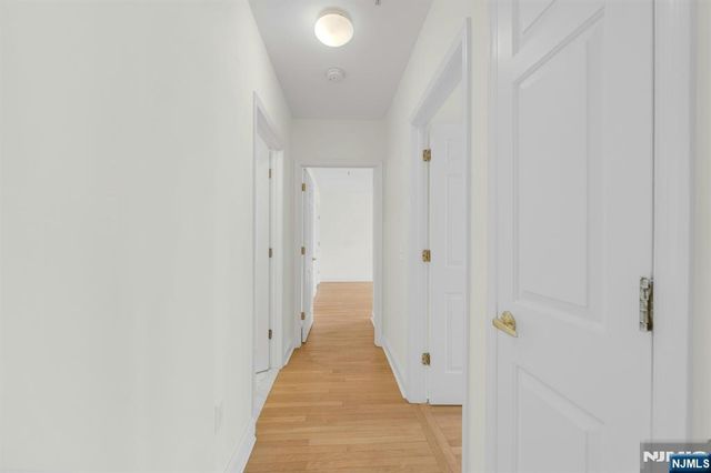 118 The Promenade, Edgewater, NJ 07020