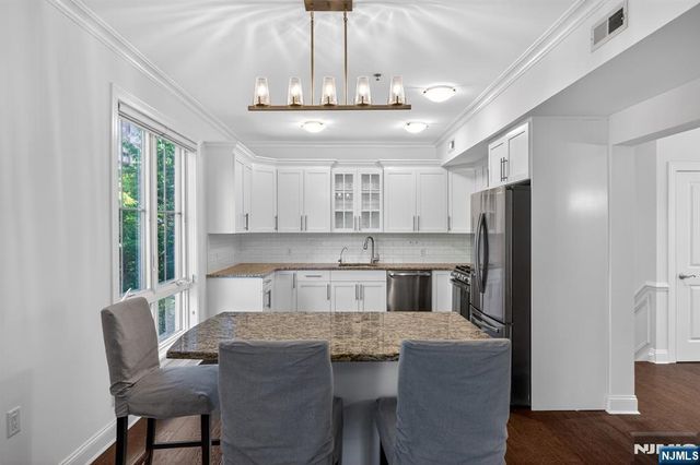 200 Laird Avenue 204, Cliffside Park, NJ 07010