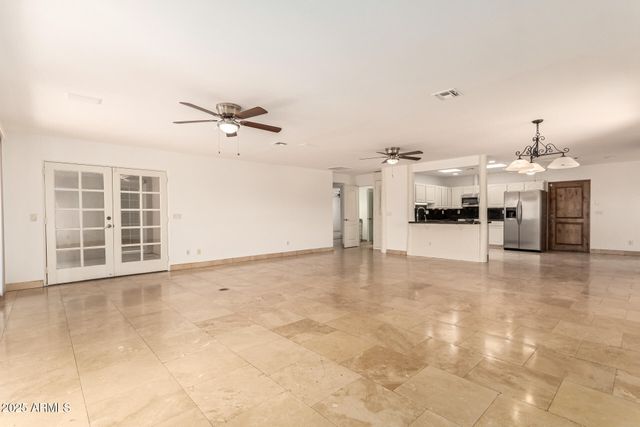 7726 E KIMSEY Lane, Scottsdale, AZ 85257