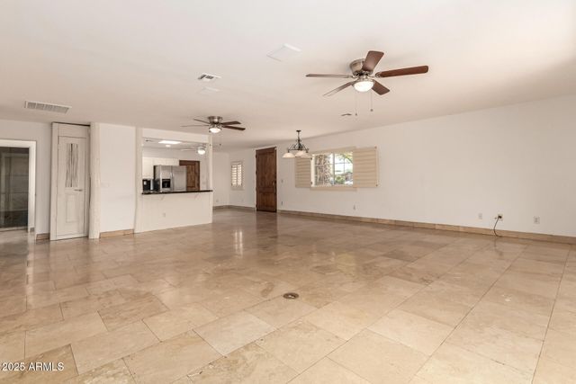 7726 E KIMSEY Lane, Scottsdale, AZ 85257