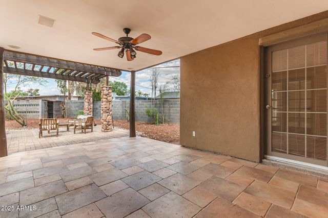 7726 E KIMSEY Lane, Scottsdale, AZ 85257