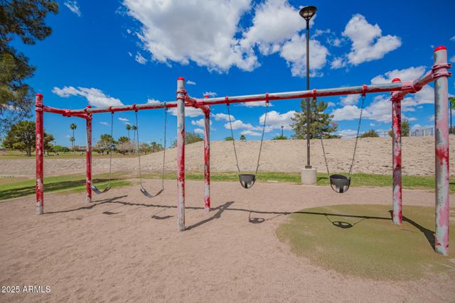 7726 E KIMSEY Lane, Scottsdale, AZ 85257