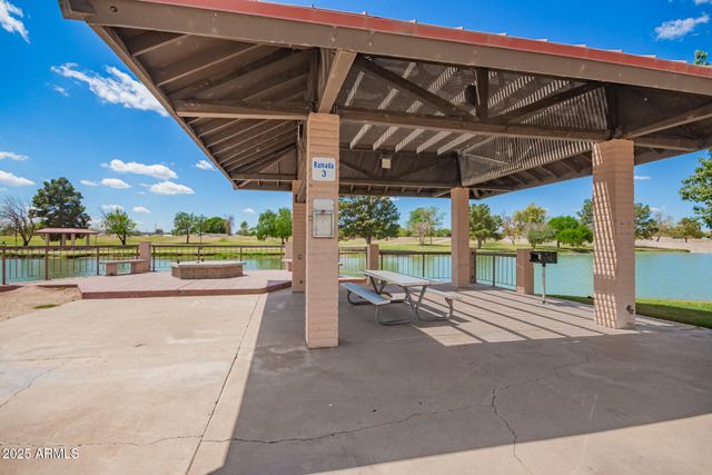 7726 E KIMSEY Lane, Scottsdale, AZ 85257