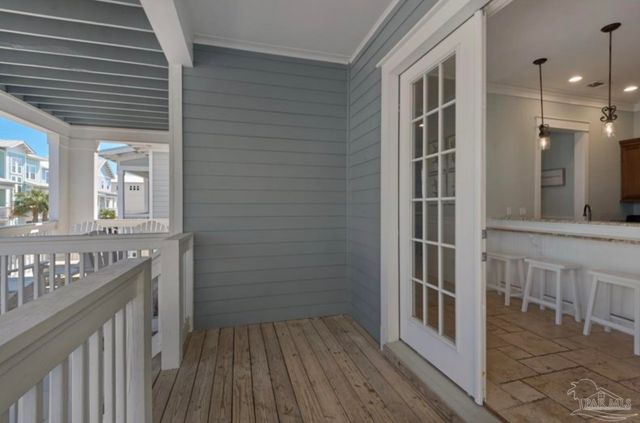 1497 Seaside Cir, Navarre Beach, FL 32566