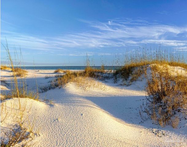 1497 Seaside Cir, Navarre Beach, FL 32566