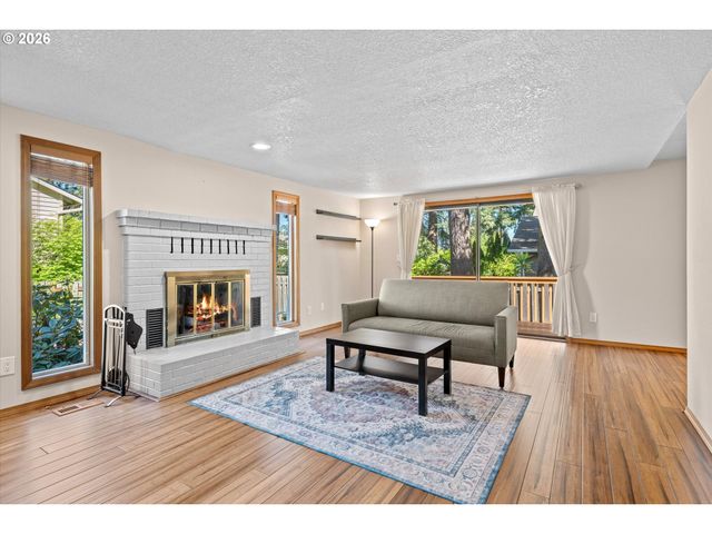 10217 Sw SUSQUEHANNA Dr, Tualatin, OR 97062