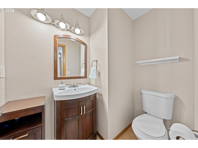 10217 Sw SUSQUEHANNA Dr, Tualatin, OR 97062