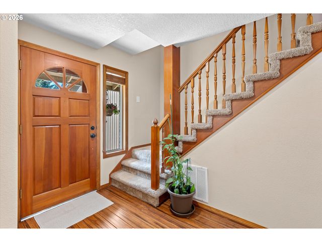 10217 Sw SUSQUEHANNA Dr, Tualatin, OR 97062