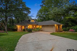 226 PINEWOOD LN, Hideaway, TX 75771