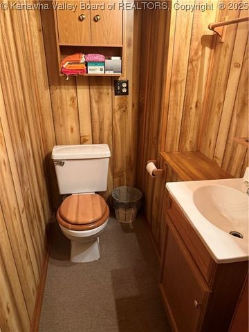 413 Lore Street, St Albans, WV 25177