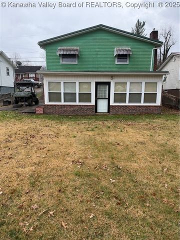 413 Lore Street, St Albans, WV 25177