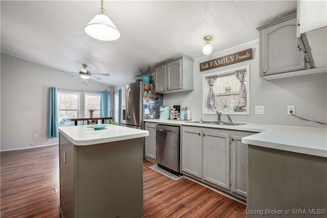 835 Hunters Road NE, Palmyra, IN 47164