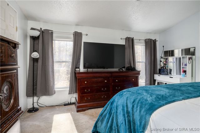 835 Hunters Road NE, Palmyra, IN 47164