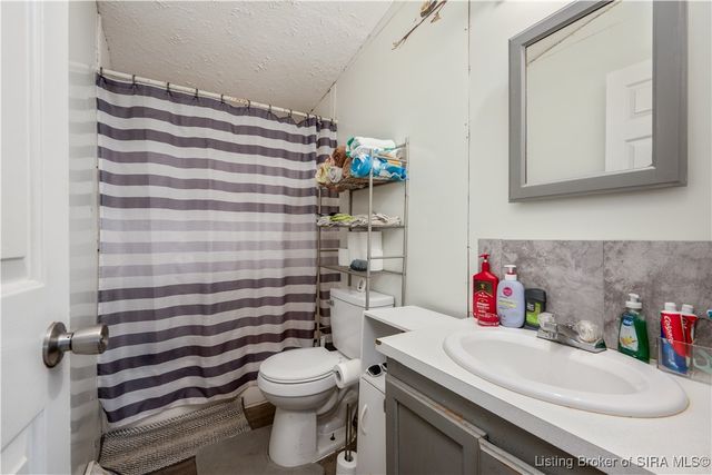 835 Hunters Road NE, Palmyra, IN 47164