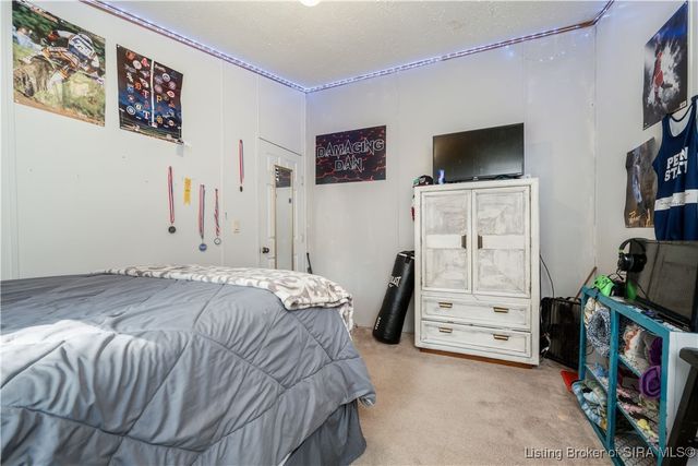 835 Hunters Road NE, Palmyra, IN 47164