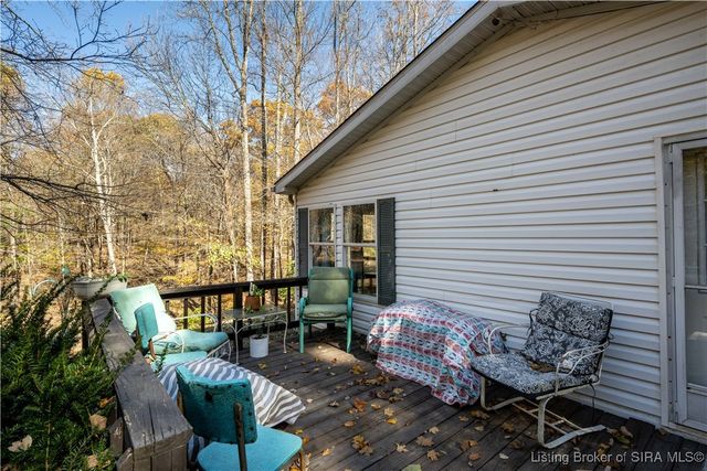 835 Hunters Road NE, Palmyra, IN 47164