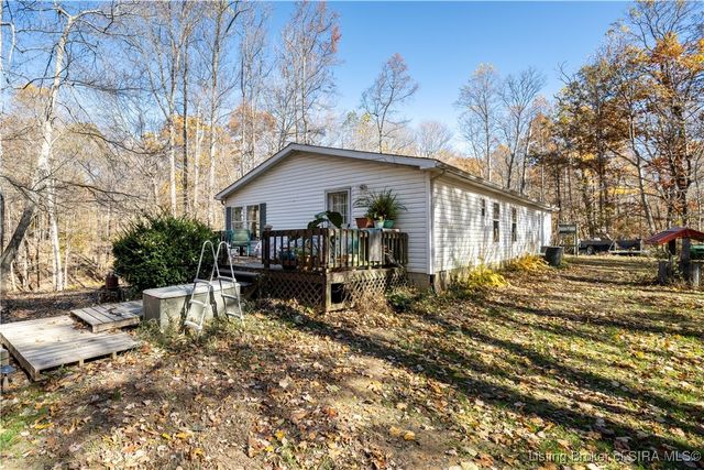 835 Hunters Road NE, Palmyra, IN 47164