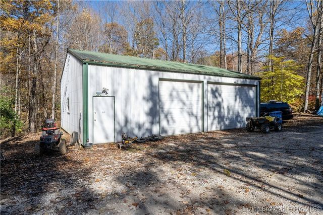 835 Hunters Road NE, Palmyra, IN 47164