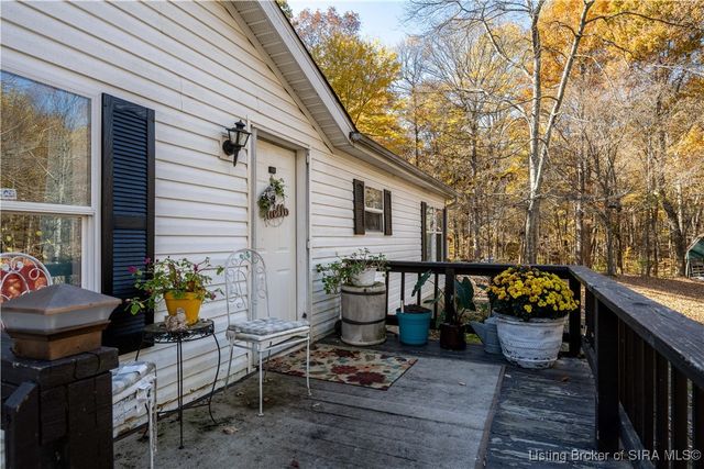 835 Hunters Road NE, Palmyra, IN 47164