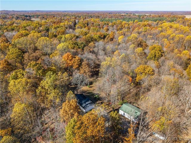 835 Hunters Road NE, Palmyra, IN 47164