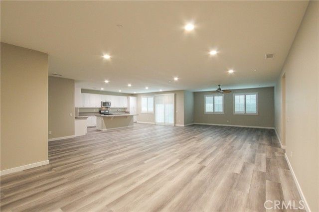 34899 Windwood Glen Lane, Murrieta, CA 92563