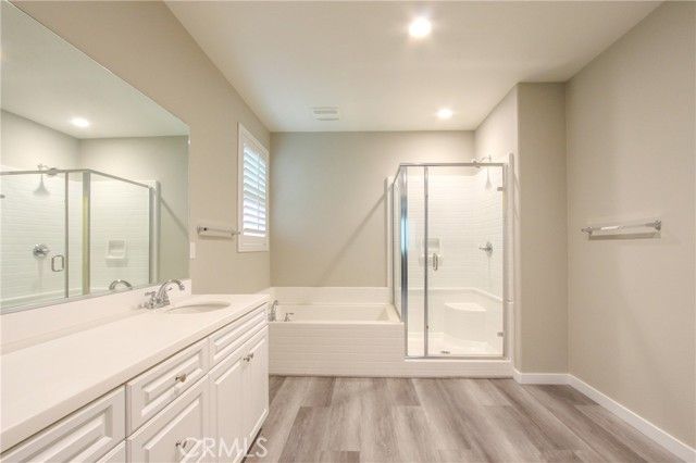 34899 Windwood Glen Lane, Murrieta, CA 92563