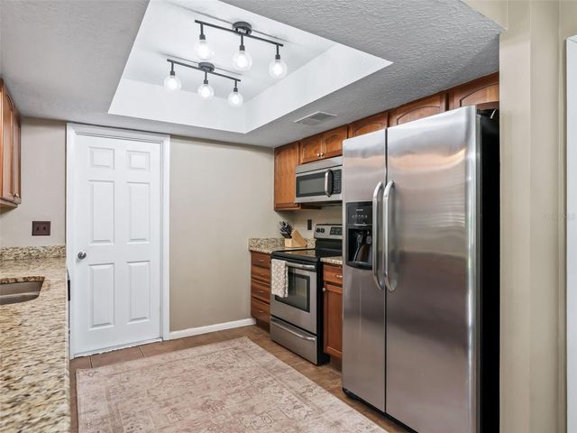 5073 SE 33RD TERRACE, Ocala, FL 34480