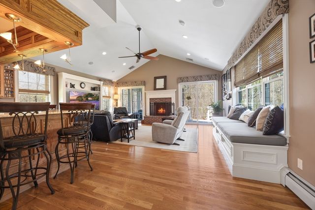 344 Salem St, Lynnfield, MA 01904