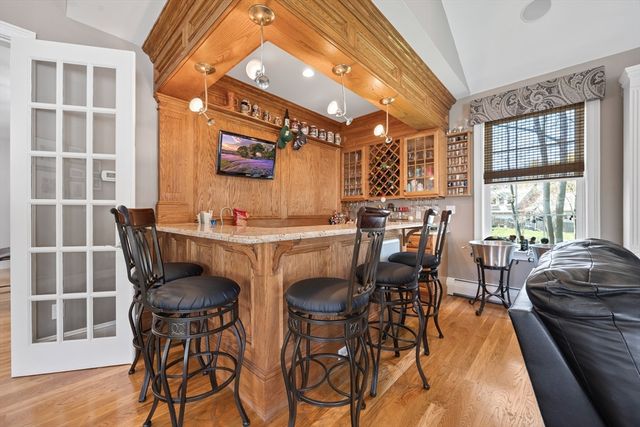 344 Salem St, Lynnfield, MA 01904