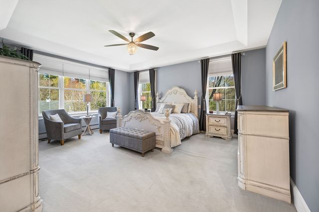 344 Salem St, Lynnfield, MA 01904