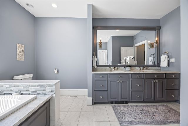 344 Salem St, Lynnfield, MA 01904