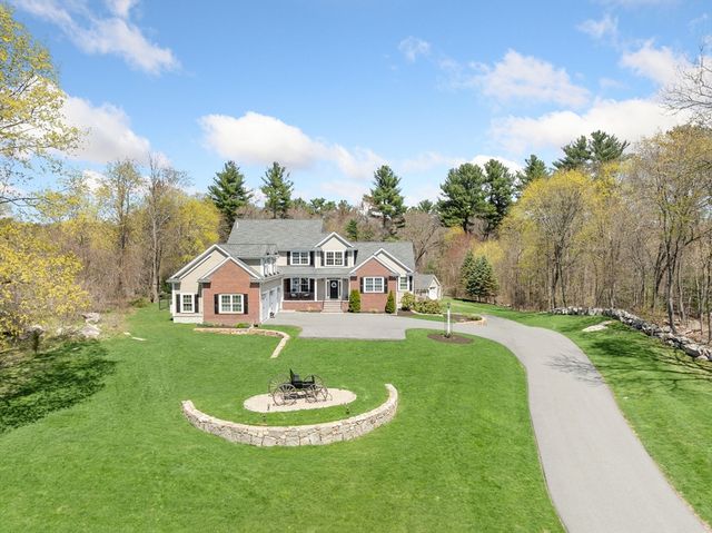 344 Salem St, Lynnfield, MA 01904
