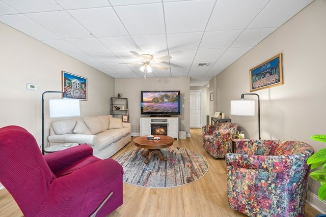 344 Salem St, Lynnfield, MA 01904