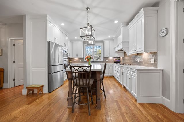 344 Salem St, Lynnfield, MA 01904