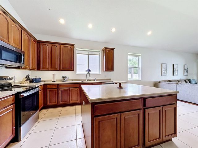 14731 WINDIGO LANE, Orlando, FL 32828