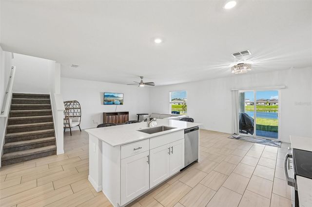 8807 SUNSET PARK TRAIL, Parrish, FL 34219