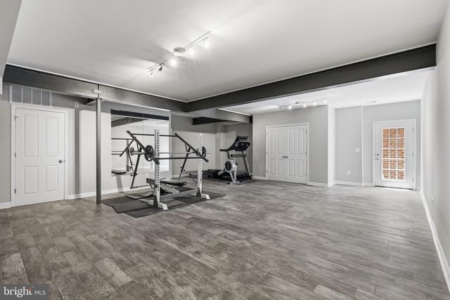 5248 CLIFTON ST, Alexandria, VA 22312