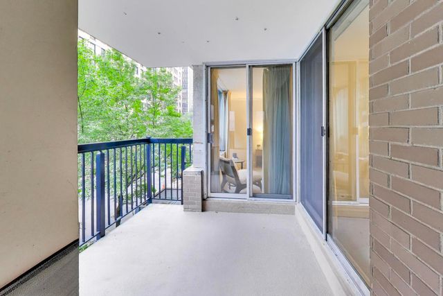 201 E Chestnut Street 3A, Chicago, IL 60611