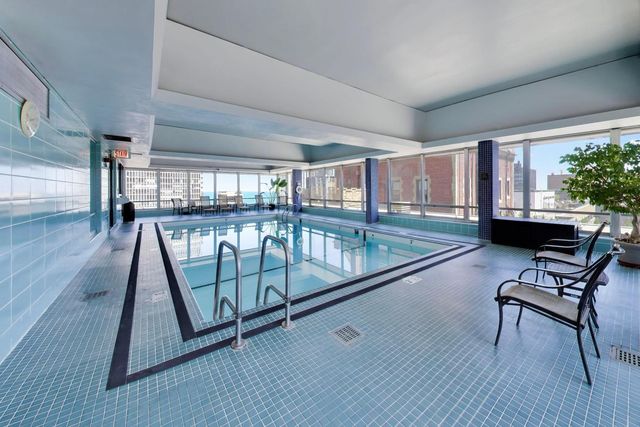 201 E Chestnut Street 3A, Chicago, IL 60611