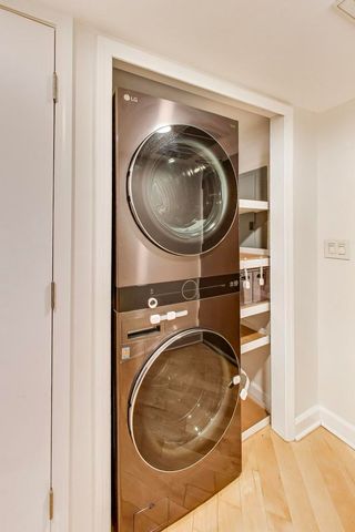 201 E Chestnut Street 3A, Chicago, IL 60611