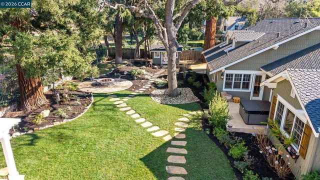 1749 Alameda Diablo, Diablo, CA 94528