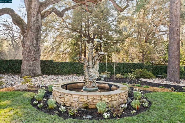 1749 Alameda Diablo, Diablo, CA 94528