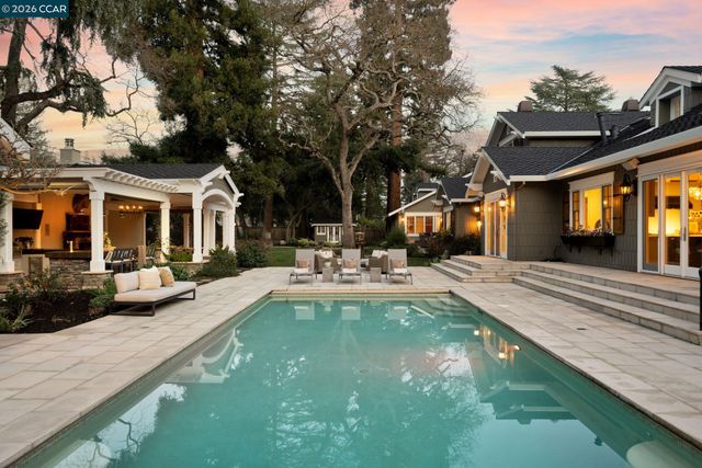 1749 Alameda Diablo, Diablo, CA 94528