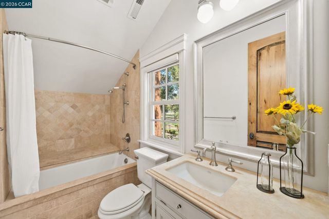 1749 Alameda Diablo, Diablo, CA 94528