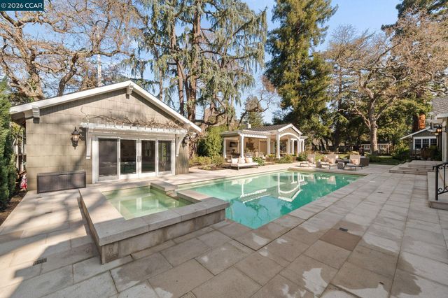 1749 Alameda Diablo, Diablo, CA 94528