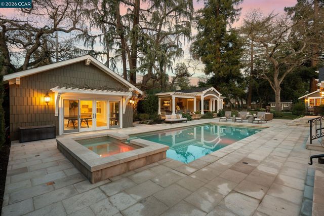 1749 Alameda Diablo, Diablo, CA 94528