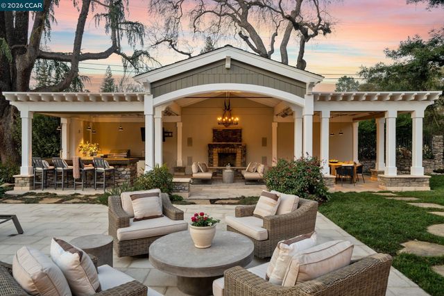 1749 Alameda Diablo, Diablo, CA 94528