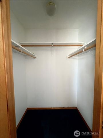 878 Mount Olympus Avenue SE, Ocean Shores, WA 98569