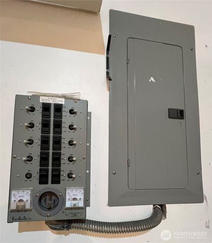 878 Mount Olympus Avenue SE, Ocean Shores, WA 98569