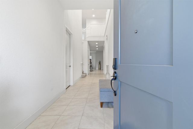 3233 Kipling Dr, Lathrop, CA 95330